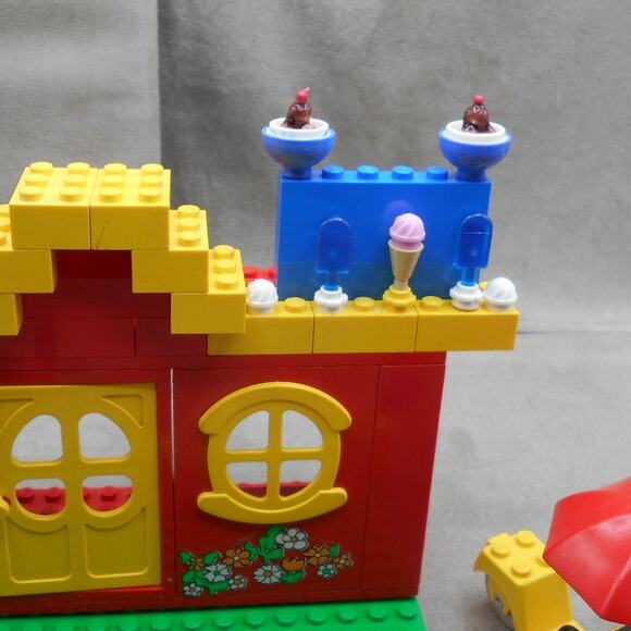 LEGO Fabuland 3665 Ice Cream Shop w/Scooter 1980 Vintage/Custom READ - Picture 6 of 16